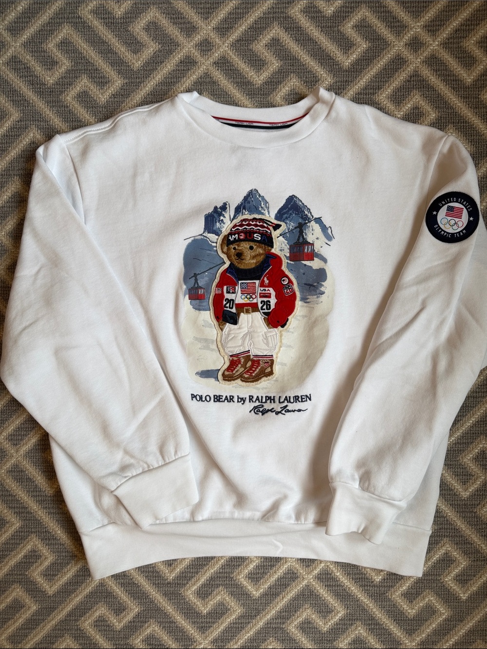 Ralph Lauren White Crewneck with Polo Bear Ski Graphic